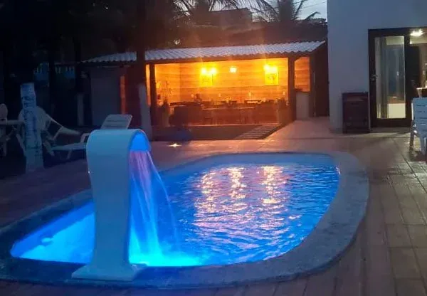 Piscina Wave — Happy